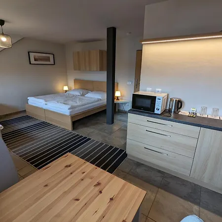 Anton 3* Telč