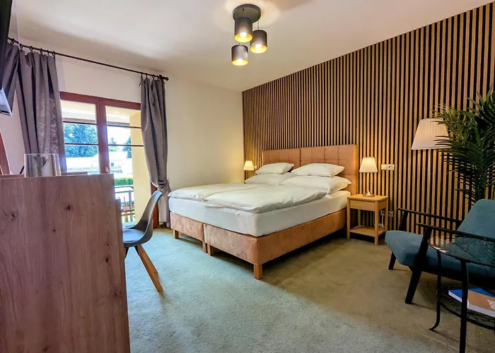 Hotel Anton 3*