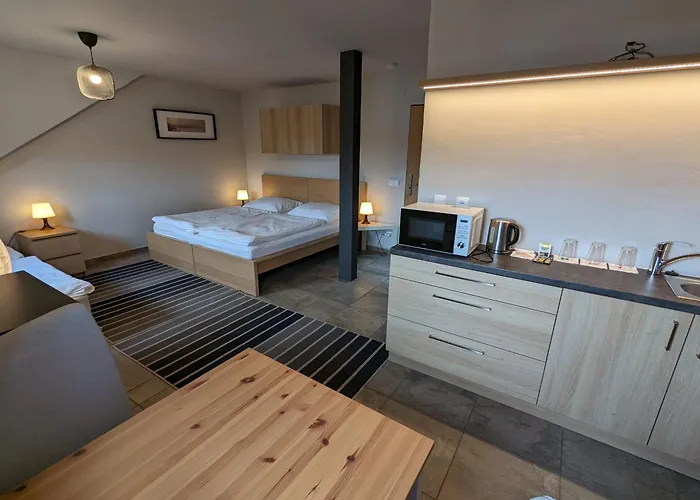 Anton 3* Telč