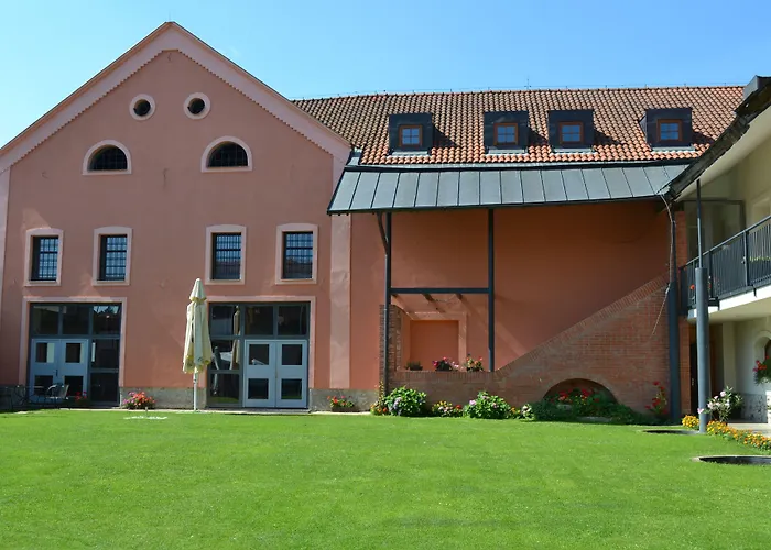 Anton Hotel