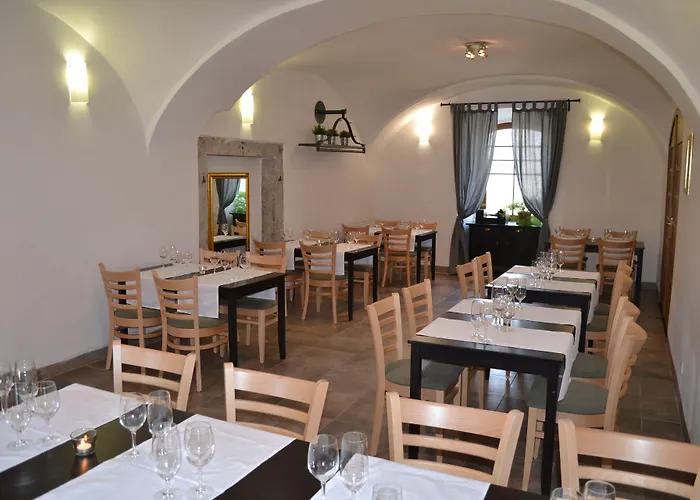 Hotel Anton 3*